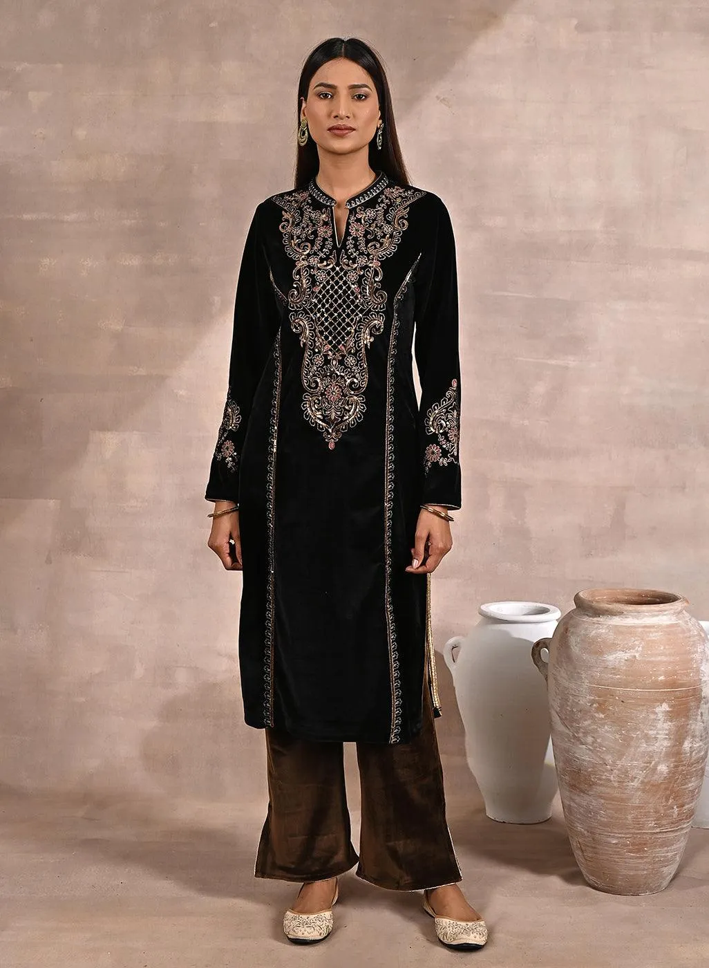 Black Velvet Kurta With Geometrical Sequins Work