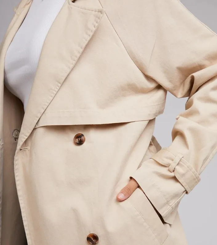 EVE TRENCH COAT