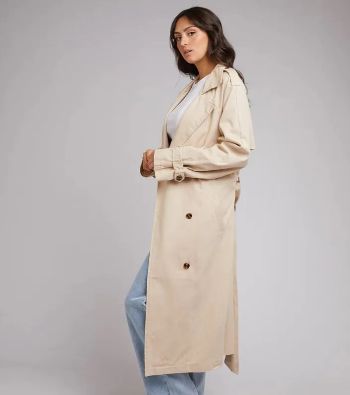 EVE TRENCH COAT