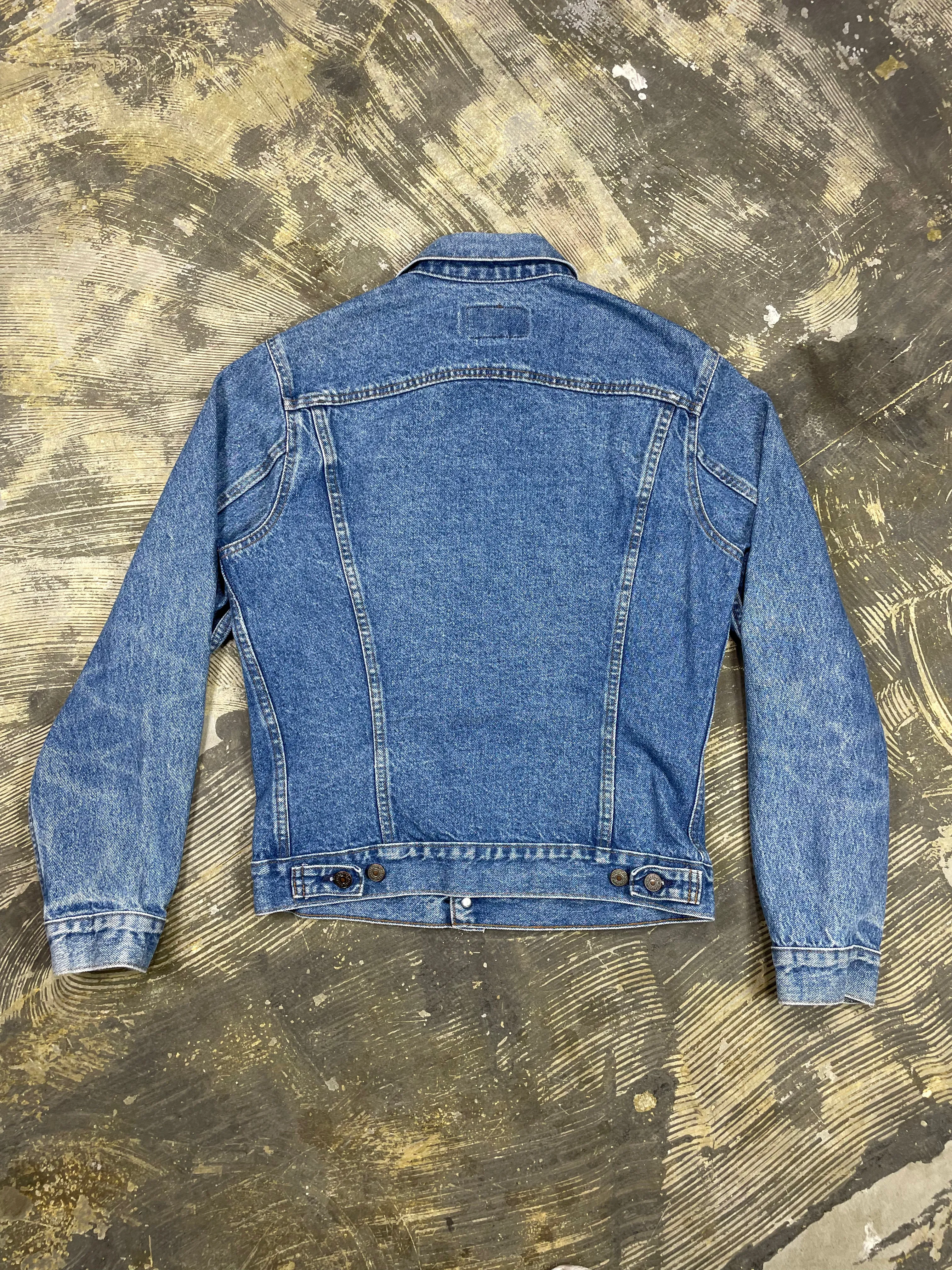 Vintage Levi Premium Wash Denim Trucker Jacket (JYJ-170)