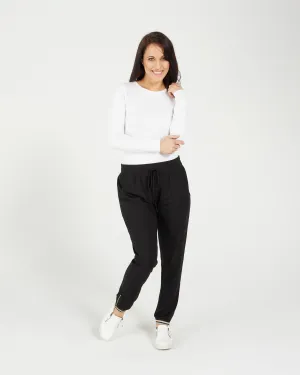 Zafina Amora Pant